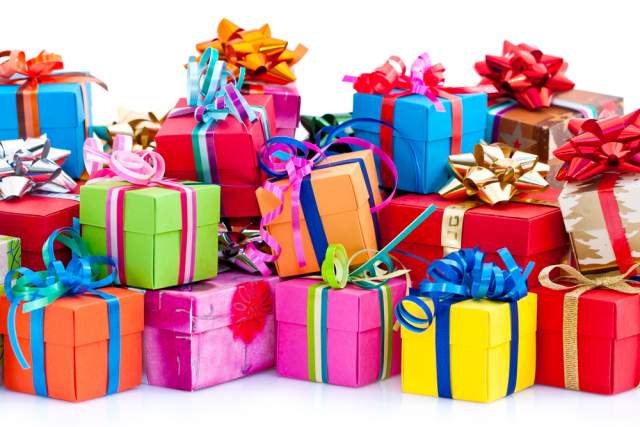 Pamper your Child with Unique Gifts on Their Happy Day