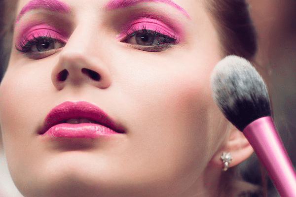 10 Makeup Mistakes That You Must Stop Right Away!
