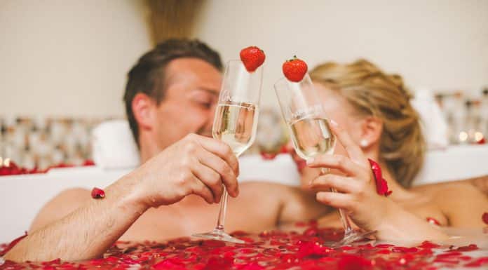 5 Most Romantic and inexpensive Date night Ideas for Valentine’s Day