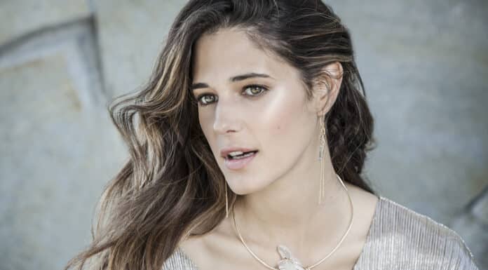 10 FASHION SECRETS TO LOOK MORE STYLISH
