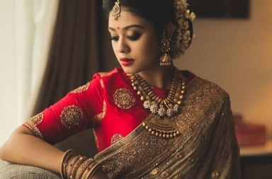 12 Elegant Party Wear Saree Look For Classy Women