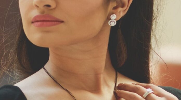 Stylish Mangalsutra Designs of Bollywood & TV Divas