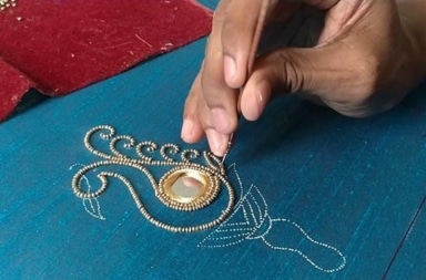 10 Everlasting Saree Work Designs For Your Wardrobe