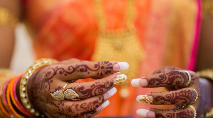 25 Gorgeous Wedding Nail Art Designs for Bride to Be