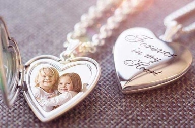 16 Locket Designs That Each Women Should Try