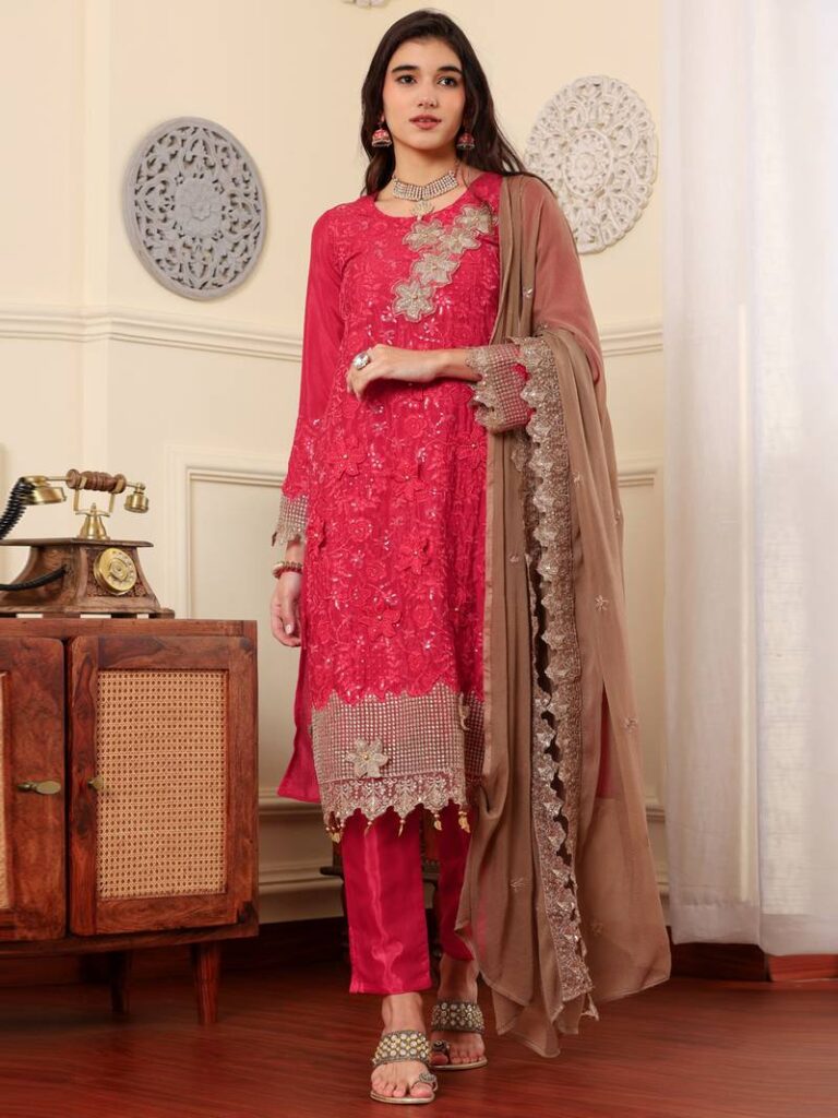 Latest Pakistani Salwar Suit Designs