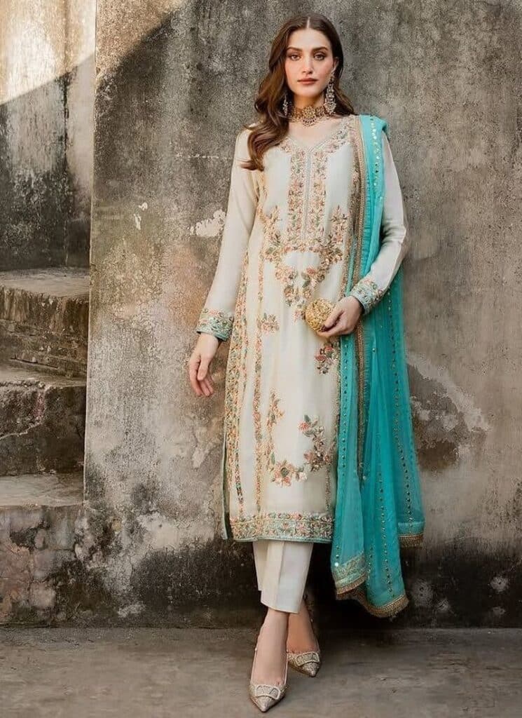 White Embroidered Suit Set Stitched