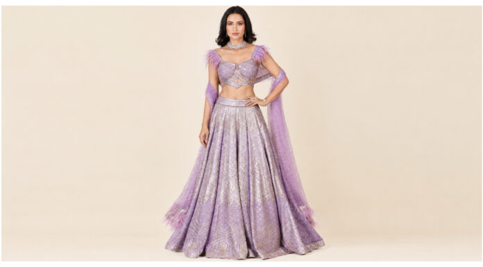 8 Simple Ways to Style a Corset Lehenga for an Indian Wedding Simple Ways to Style a Corset Lehenga for an Indian Wedding