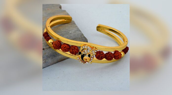 Thewa jewellery – The delicacy of the design carved reveals the truth