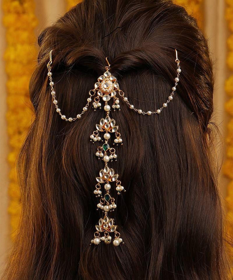 What Jewellery to Wear With Saree